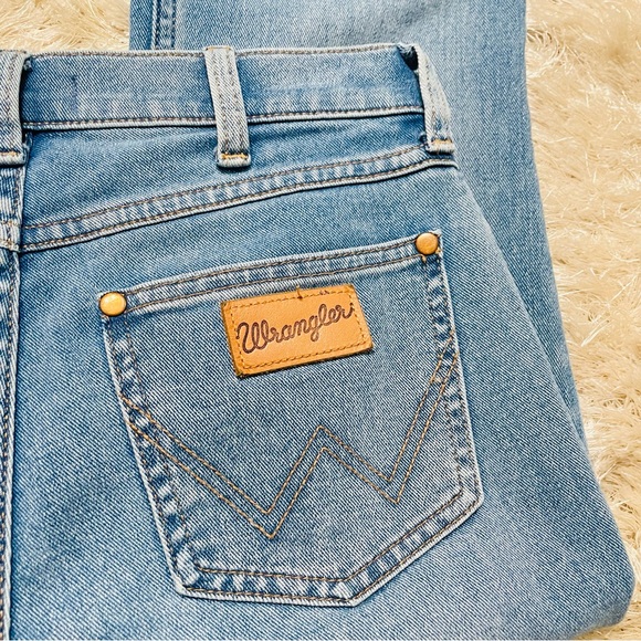 Wrangler High Rise Flare Jeans - Picture 9 of 13
